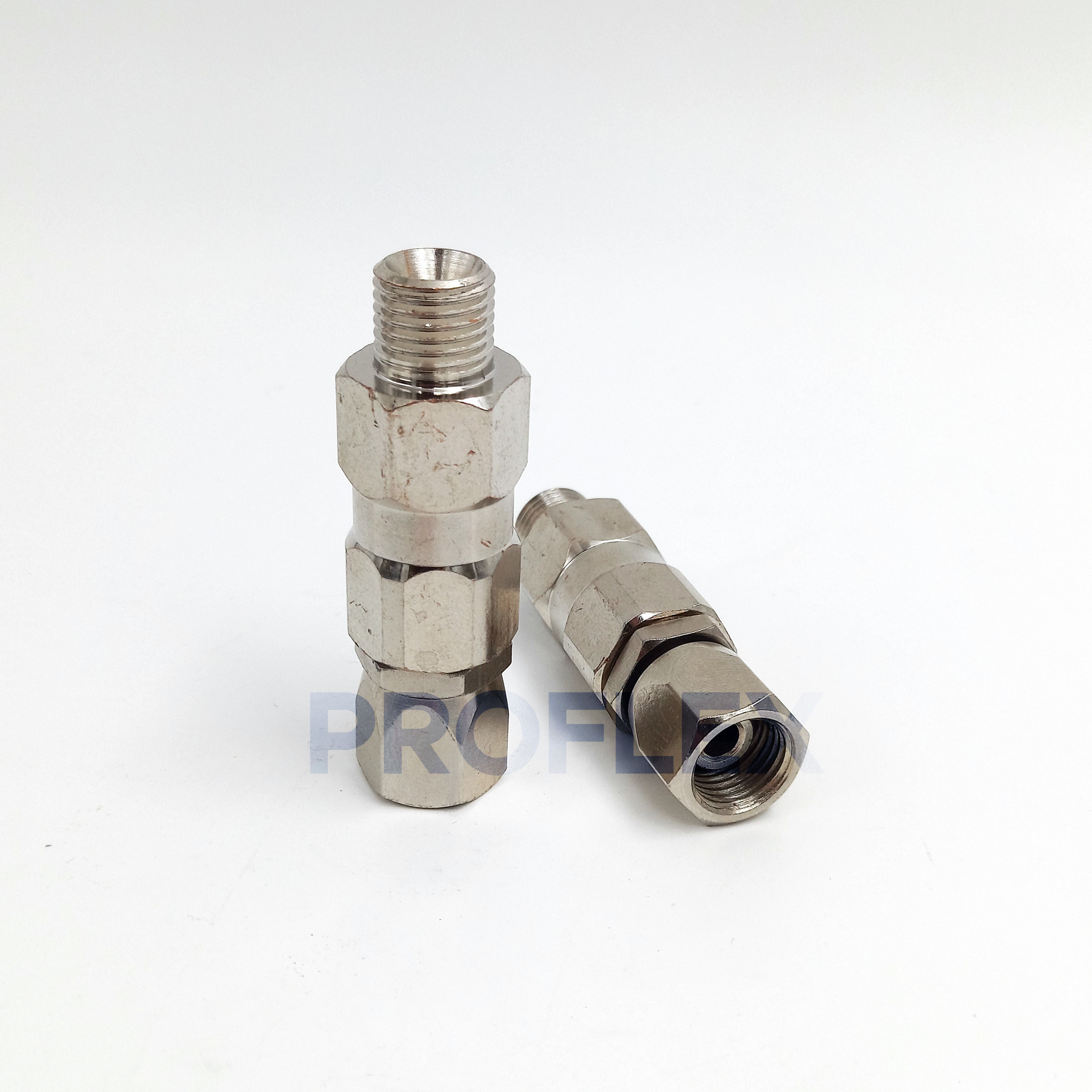 Соединение поворотное 1/4 NPT - 1/4 NPSM (Вертлюг)
